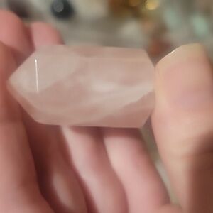 rose quartz mini tower